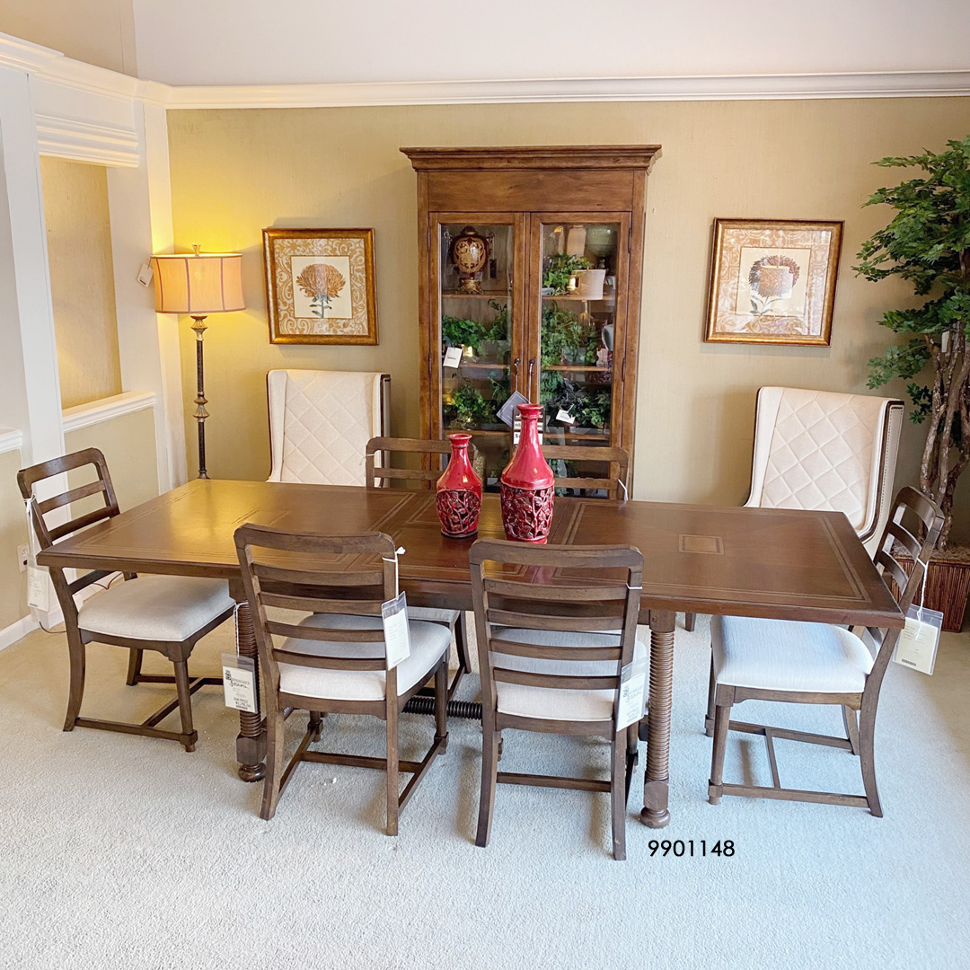 7 Pc. Dining Set